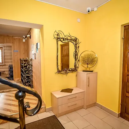 U Topora Z Jacuzzi - 80m Do Stacji Narciarskiej Bed & Breakfast 3*